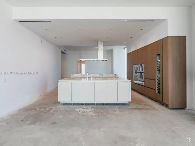 Apartment for sale  Unit #1501 - photo 6746515