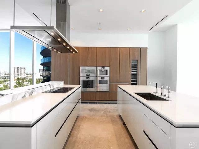 Apartment for sale  Unit #1501 - photo 6746516