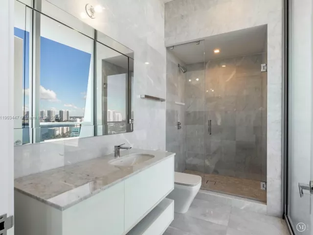 Apartment for sale  Unit #1501 - photo 6746504