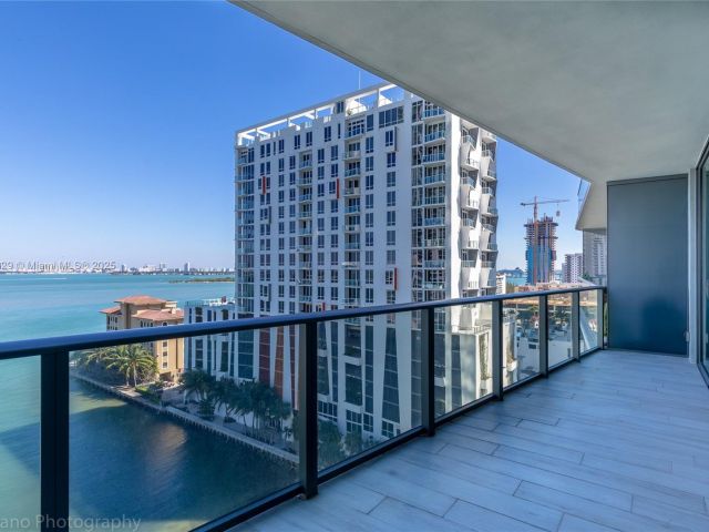 Apartment for sale  Unit #1905 - photo 6724720