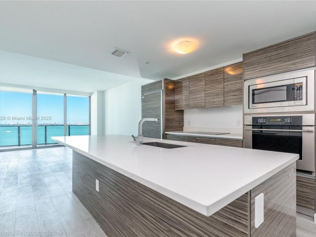 Apartment for sale  Unit #1905 - photo 6724729