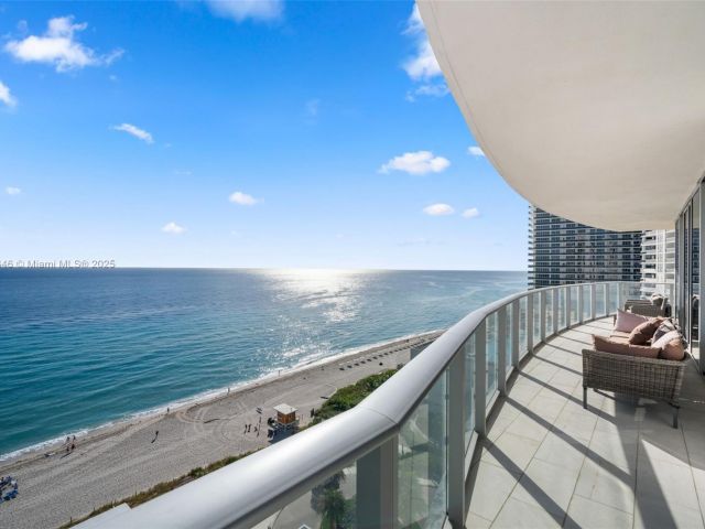 Apartment for sale  Unit #1001 - photo 6724340