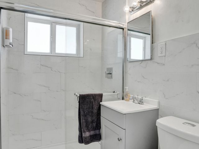 Home for rent at 1633 SE 5th Ct Court - photo 6750967