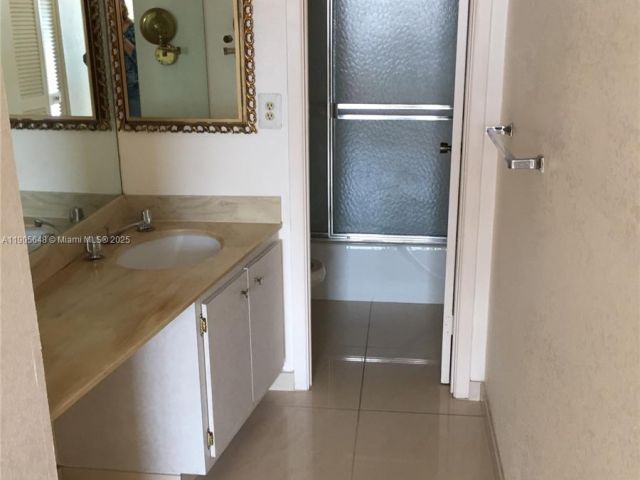 Apartment for sale  Unit #12J - photo 7437723