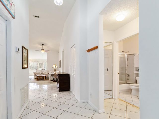 Home for rent at 3852 Wendy Anne Circle - photo 6725941