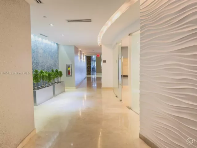 Apartment for sale  Unit #3405 - photo 6725038