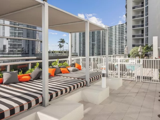 Apartment for sale  Unit #3405 - photo 6725032