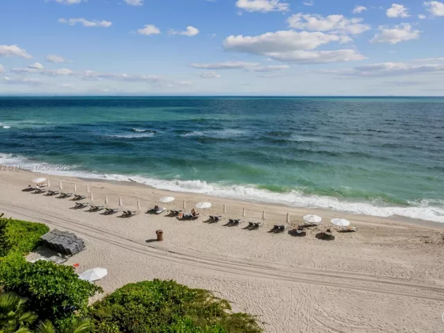 Apartment for sale  Unit #3405 - photo 6725034