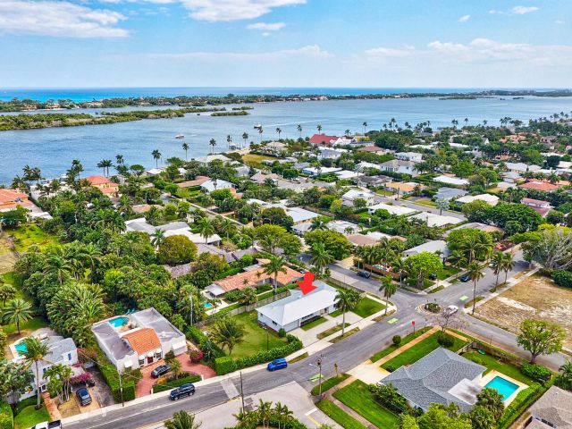 Home for rent at 4300 Washington Road - photo 6731371