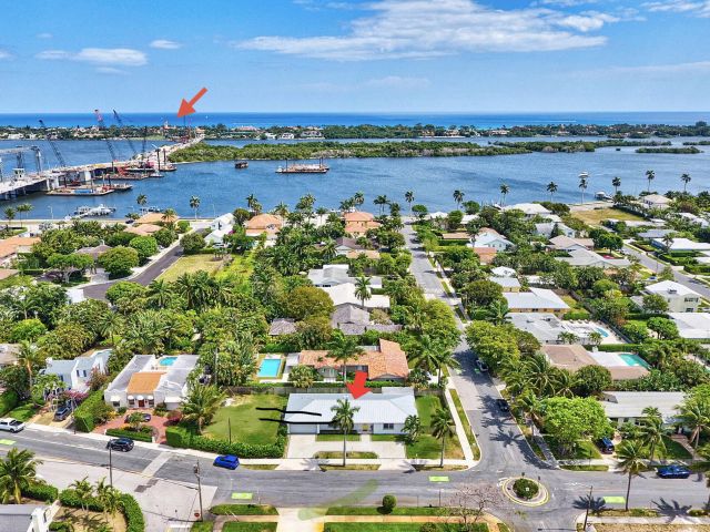 Home for rent at 4300 Washington Road - photo 6731372