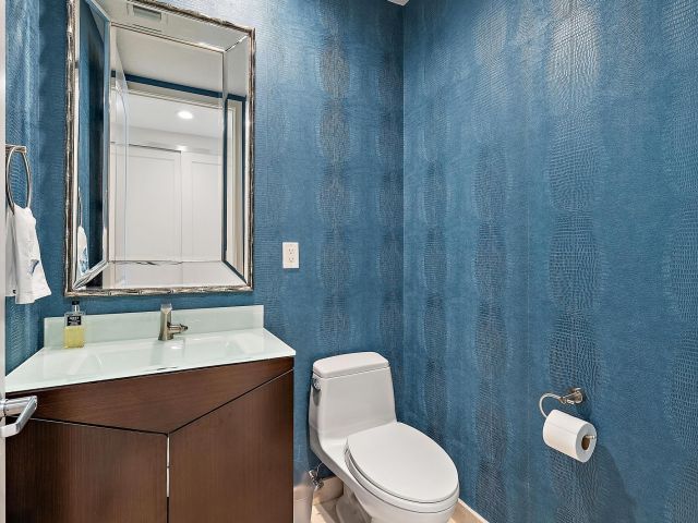 Apartment for sale  Unit #2012 - photo 6758169