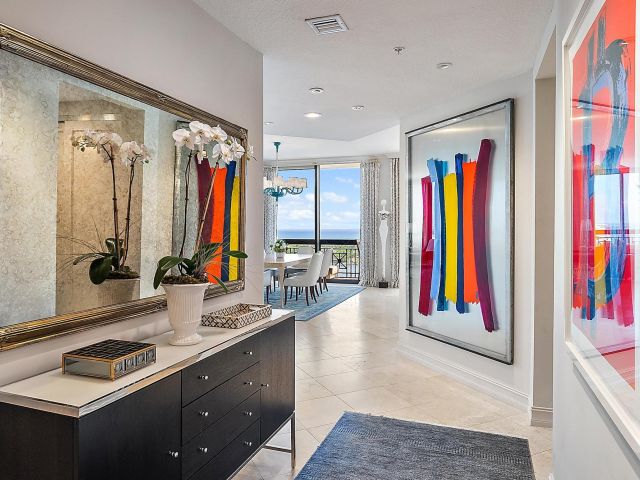 Apartment for sale  Unit #2012 - photo 6758175