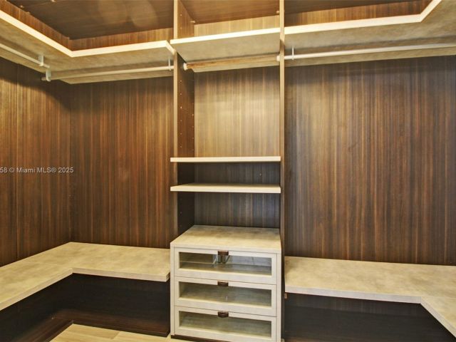 Apartment for sale  Unit #4309 - photo 6726929