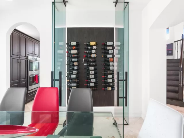 5-bedroom home for sale in West Palm Beach - 7797 Maywood Crest Drive - MondialRealty