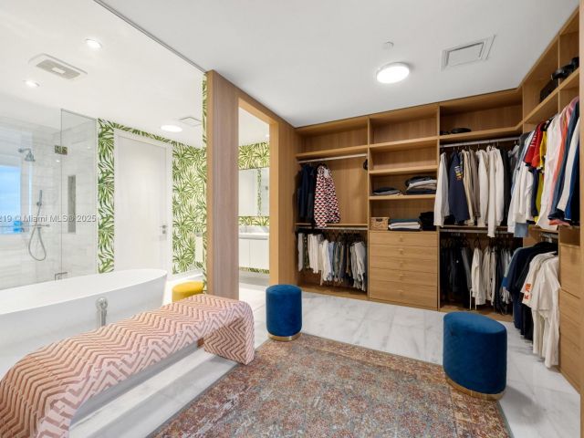 Apartment for sale  Unit #5103 - photo 6740699