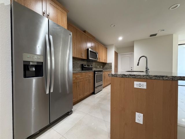 Home for rent at 281 Bella Sol Way - photo 6921121