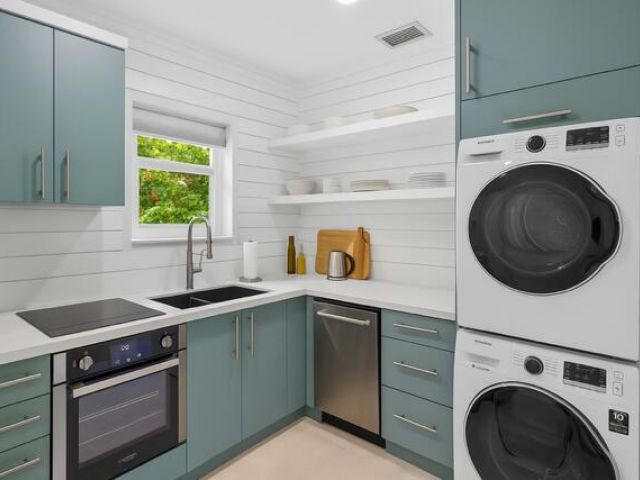 Home for sale at 321 S Swinton Avenue - photo 6744098