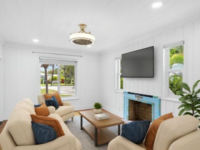 Home for sale at 321 S Swinton Avenue - photo 6744099