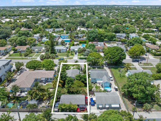 Home for sale at 321 S Swinton Avenue - photo 6744103