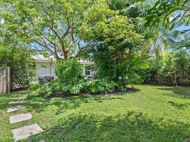 Home for sale at 321 S Swinton Avenue - photo 6744108