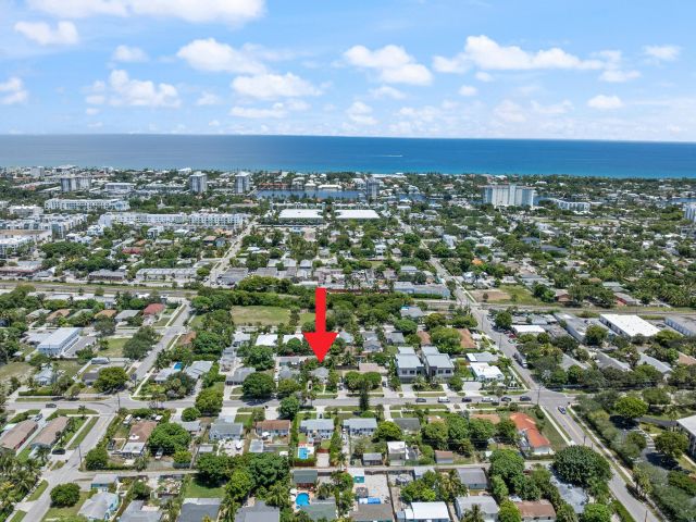 Home for sale at 321 S Swinton Avenue - photo 6744113