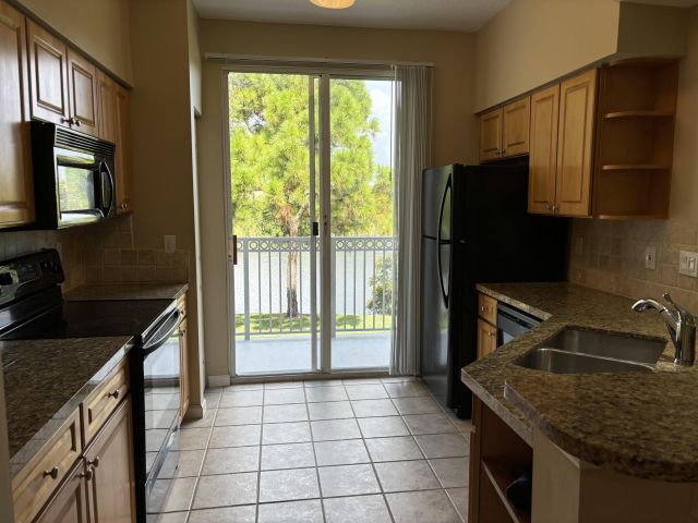 Home for rent at 2048 Alta Meadows Lane 2009 - photo 6728134