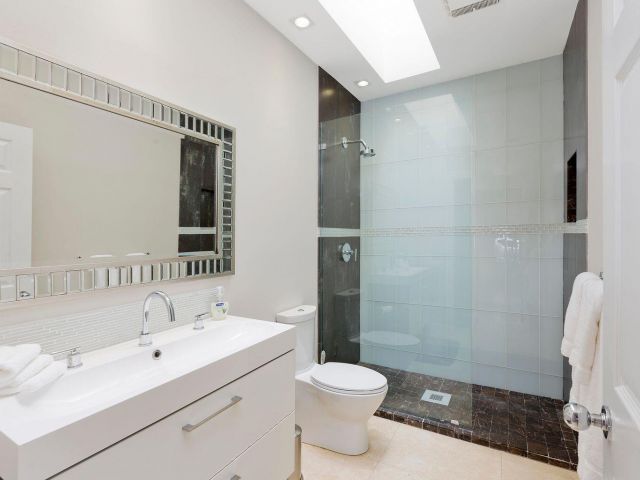 Home for rent at 511 Golden Harbour Drive - photo 6749258