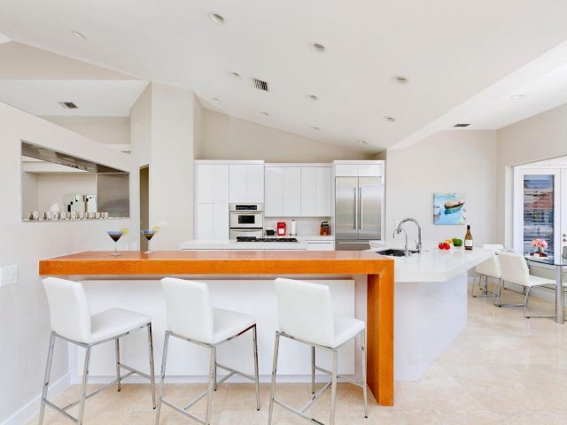 Home for rent at 511 Golden Harbour Drive - photo 6749268