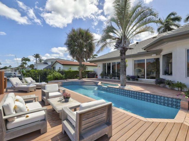 Home for rent at 511 Golden Harbour Drive - photo 6749274