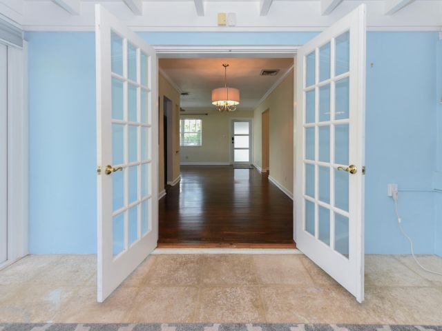 Home for sale at 340 Russlyn Drive - photo 6728543