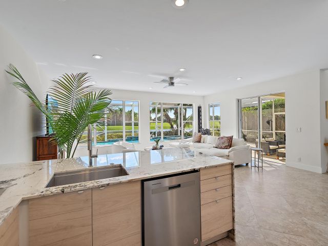 Home for sale at 8320 Heritage Club Drive - photo 6729600