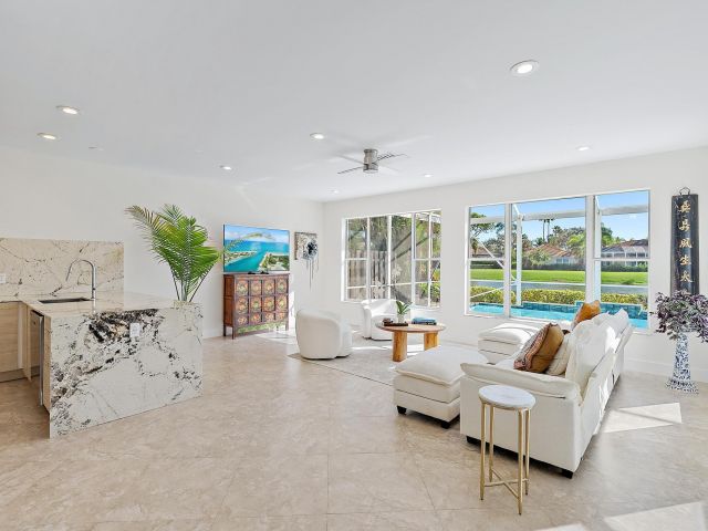 Home for sale at 8320 Heritage Club Drive - photo 6729604