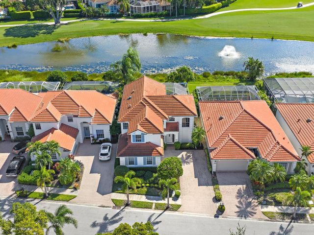 Home for sale at 8320 Heritage Club Drive - photo 6729611