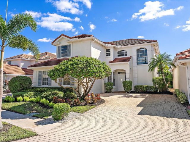 Home for sale at 8320 Heritage Club Drive - photo 6729614