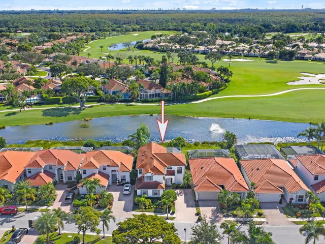 Home for sale at 8320 Heritage Club Drive - photo 6729615