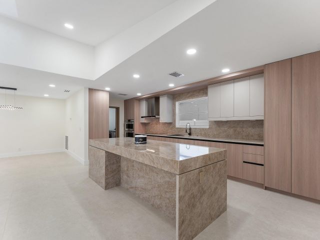 Home for sale at 1380 SW 1st Street - photo 6749238