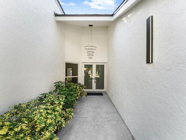 Home for sale at 1380 SW 1st Street - photo 6749244