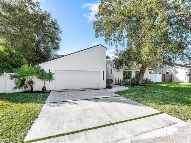 Home for sale at 1380 SW 1st Street - photo 6749246