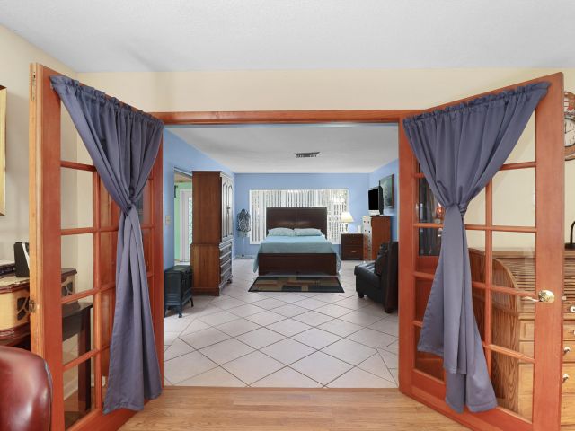 Home for sale at 310 Wilma Circle - photo 6730113