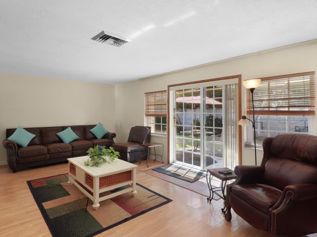 Home for sale at 310 Wilma Circle - photo 6730117