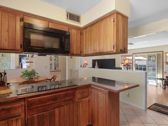 Home for sale at 310 Wilma Circle - photo 6730118