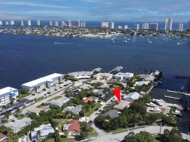 Home for sale at 310 Wilma Circle - photo 6730125