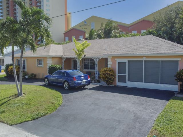 Home for sale at 310 Wilma Circle - photo 6730126