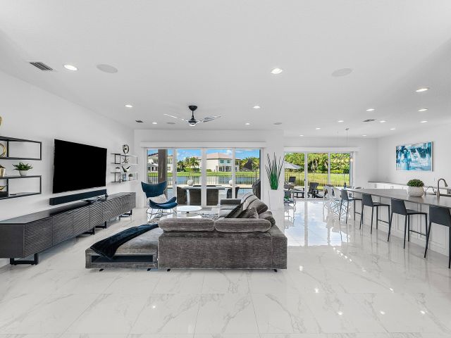 Home for rent at 19863 Meadowside Lane - photo 6749215