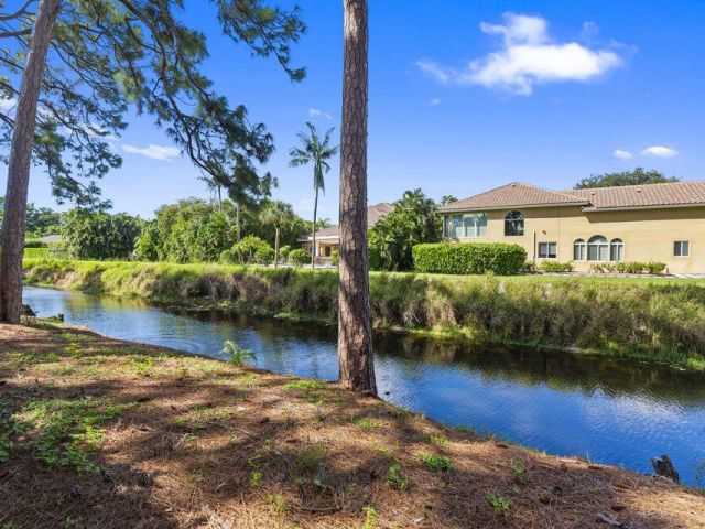 Home for rent at 3271 Harrington Drive - photo 6749211