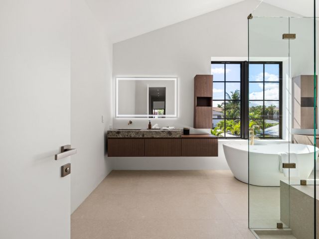 Home for sale at 819 Bamboo Lane - photo 6739443