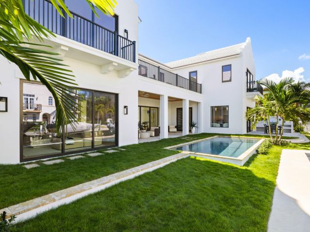 Home for sale at 819 Bamboo Lane - photo 6739451