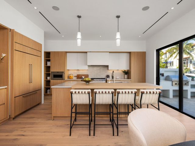 Home for sale at 819 Bamboo Lane - photo 6739455