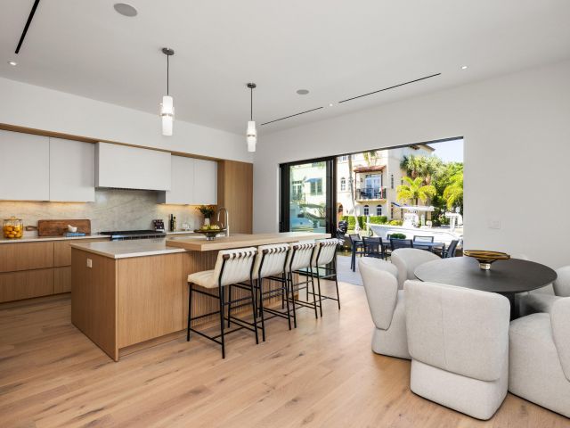 Home for sale at 819 Bamboo Lane - photo 6739456