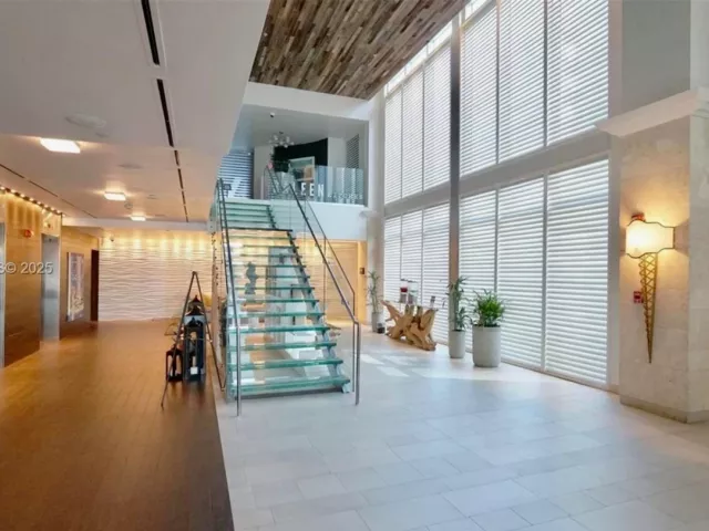 2-bedroom condo for sale in Sunny Isles Beach - 17315 Collins Ave 602 - MondialRealty